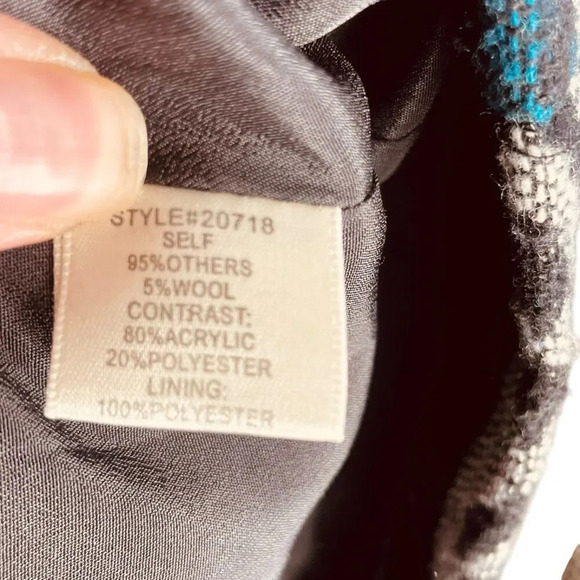 Skies Are Blue by Anthropologie Aztec Coat - Picture 12 of 13